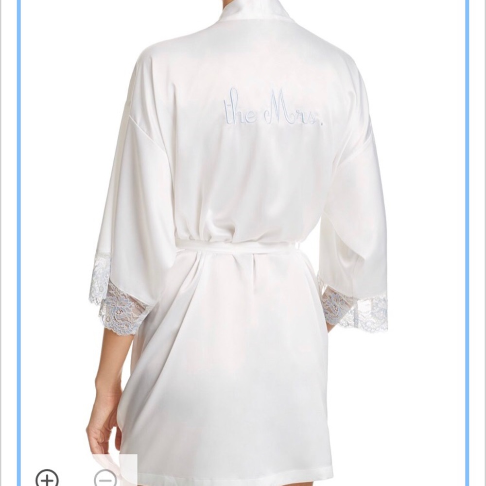 In Bloom by Jonquil “The Mrs.” Wrap Robe